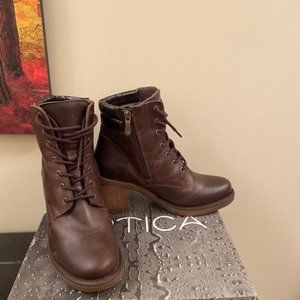 Like New. Artica, Exclusive to Browns. Size 9. Chocolate "Cacau" Leather Boots